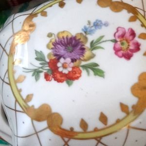 heirloom by Toyo trinket box